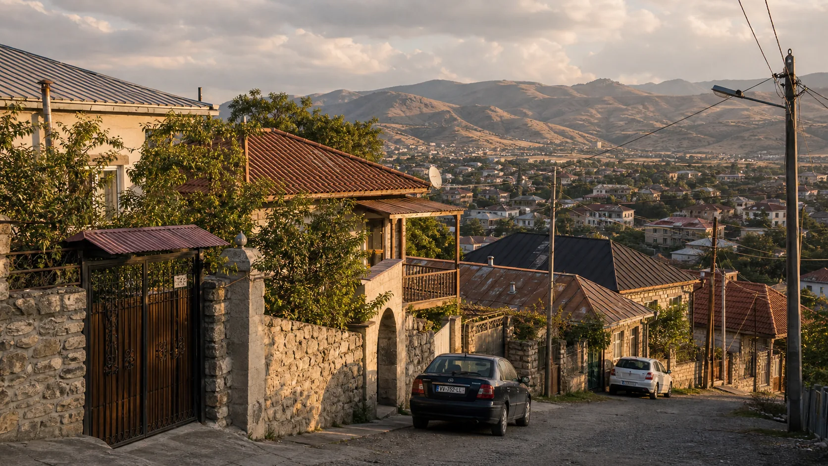 Didi Dighomi hillside street